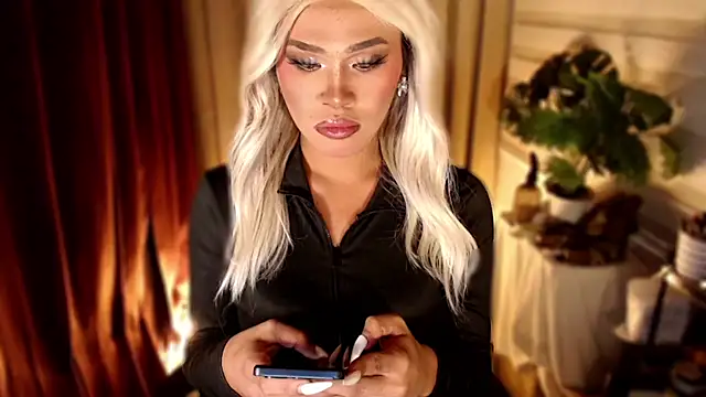 Snapshot of _tipsandchips chatting on February 19, 2026, 4:25 pm tipsandchips online show from February 19, 2026, 4:25 pm