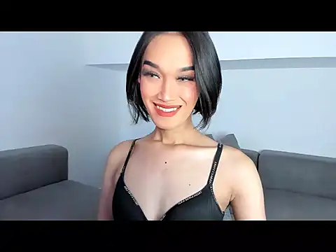 Snapshot of sensualmelody143 chatting on May 10, 2026, 4:39 am sensualmelody143 online show from May 10, 2026, 4:39 am