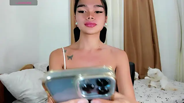 Snapshot of kendall_petite18 chatting on July 9, 2026, 7:07 pm kendall petite18 online show from July 9, 2026, 7:07 pm