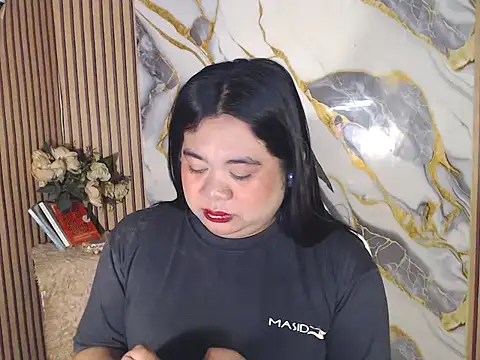 Im ur mother online show from April 9, 2026, 10:09 am