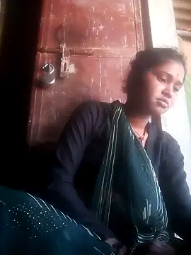 Snapshot of Hot_anjo chatting on November 10, 2025, 8:57 am Hot anjo online show from November 10, 2025, 8:57 am