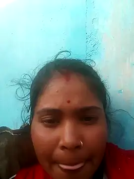 Snapshot of Hot_anjo chatting on November 28, 2025, 10:29 am Hot anjo online show from November 28, 2025, 10:29 am