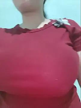Snapshot of Shiny_Babe chatting on May 16, 2026, 3:14 am Shiny Babe online show from May 16, 2026, 3:14 am