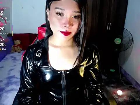 Urassiansweetcummer online show from July 21, 2026, 12:29 pm