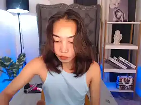 Snapshot of Sweet_kittyxx chatting on November 9, 2025, 1:48 am Sweet kittyxx online show from November 9, 2025, 1:48 am