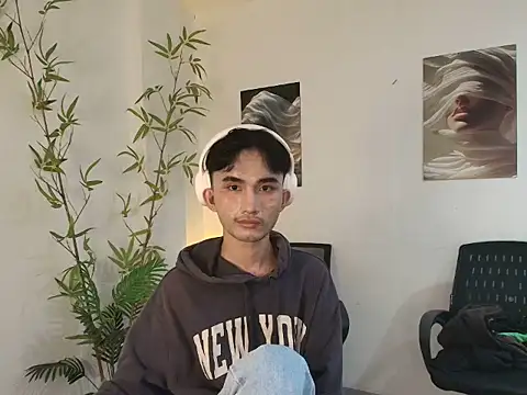 twink pinoy online show from June 25, 2026, 9:03 am