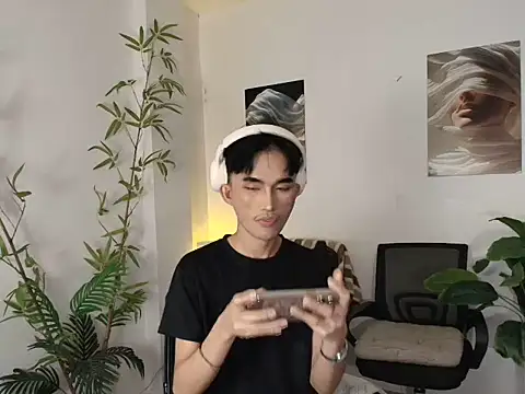 twink pinoy online show from June 27, 2026, 11:54 pm
