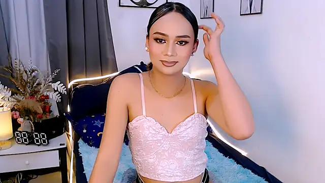 Snapshot of Zialustts chatting on November 9, 2025, 8:34 am Zialustts online show from November 9, 2025, 8:34 am