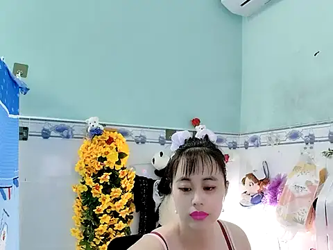 emgaixinhngoan online show from September 25, 2025, 12:36 am