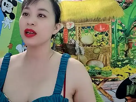 emgaixinhngoan online show from February 12, 2026, 12:33 pm