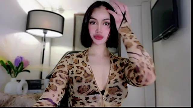 anna lala7 online show from November 16, 2025, 12:05 am