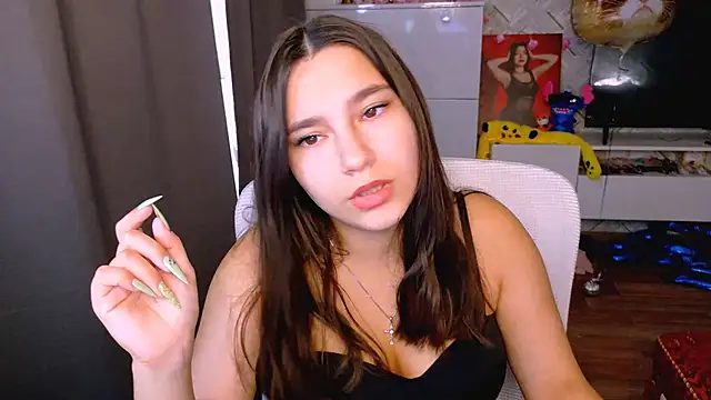 Snapshot of Arianna_Grend chatting on October 1, 2025, 12:11 pm Arianna Grend online show from October 1, 2025, 12:11 pm