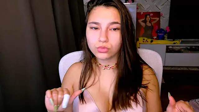 Snapshot of Arianna_Grend chatting on October 14, 2025, 10:05 am Arianna Grend online show from October 14, 2025, 10:05 am