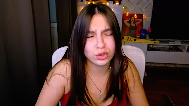 Snapshot of Arianna_Grend chatting on October 27, 2025, 2:43 pm Arianna Grend online show from October 27, 2025, 2:43 pm