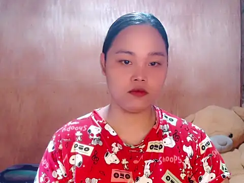  Lylia online show from April 17, 2026, 3:20 am