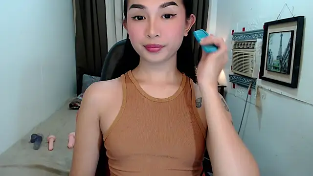 Snapshot of Goddess_Isabel chatting on October 31, 2025, 3:46 pm Goddess Isabel online show from October 31, 2025, 3:46 pm