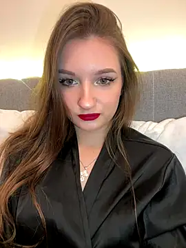 Snapshot of AdelinaEmber chatting on October 7, 2025, 10:56 am AdelinaEmber online show from October 7, 2025, 10:56 am