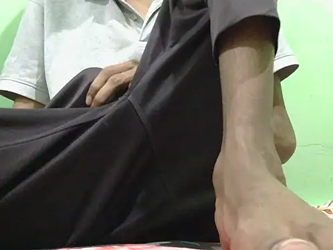 Snapshot of rockyy23boy chatting on September 11, 2025, 12:16 pm rockyy23boy online show from September 11, 2025, 12:16 pm