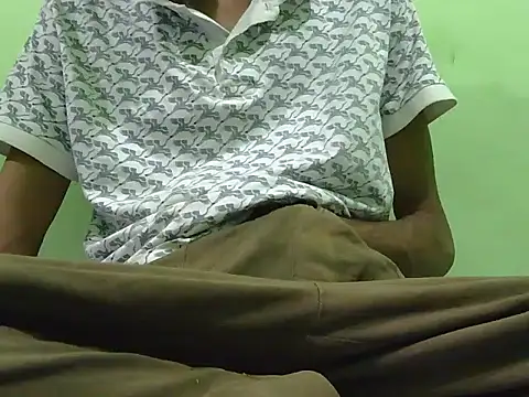 Snapshot of rockyy23boy chatting on September 17, 2025, 4:08 pm rockyy23boy online show from September 17, 2025, 4:08 pm