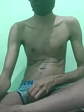 Snapshot of rockyy23boy chatting on September 30, 2025, 4:56 pm rockyy23boy online show from September 30, 2025, 4:56 pm