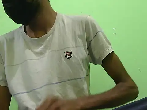 Snapshot of rockyy23boy chatting on October 11, 2025, 6:56 am rockyy23boy online show from October 11, 2025, 6:56 am