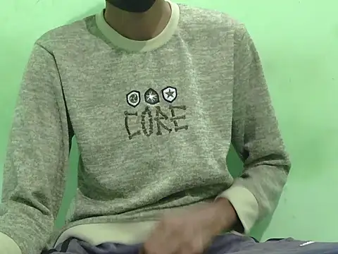 Snapshot of rockyy23boy chatting on October 24, 2025, 5:09 pm rockyy23boy online show from October 24, 2025, 5:09 pm