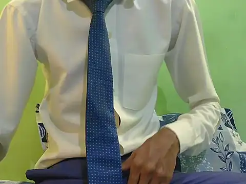 Snapshot of rockyy23boy chatting on October 25, 2025, 9:28 am rockyy23boy online show from October 25, 2025, 9:28 am