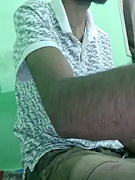 Snapshot of rockyy23boy chatting on November 13, 2025, 5:06 am rockyy23boy online show from November 13, 2025, 5:06 am