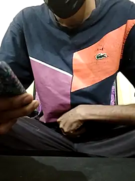 Snapshot of rockyy23boy chatting on November 15, 2025, 1:14 am rockyy23boy online show from November 15, 2025, 1:14 am