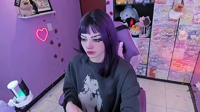 Vero Osb  online show from October 7, 2025, 11:13 pm