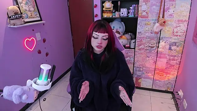 Vero Osb  online show from October 26, 2025, 12:27 am