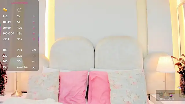 SalomeeBell online show from February 13, 2026, 8:27 pm