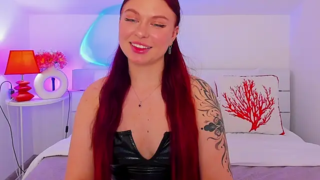 LizyBex online show from July 27, 2026, 12:23 pm