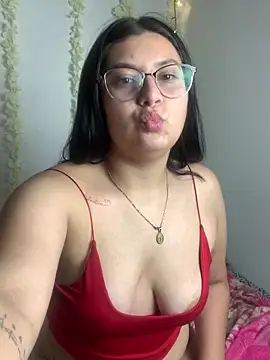 Velma star online show from December 18, 2025, 11:27 am