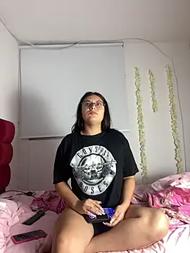 Snapshot of Velma_star chatting on March 28, 2026, 10:48 am Velma star online show from March 28, 2026, 10:48 am