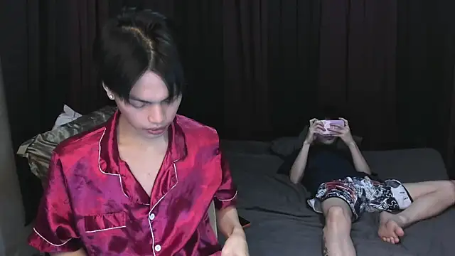 hotfreshdior online show from February 25, 2026, 4:38 pm