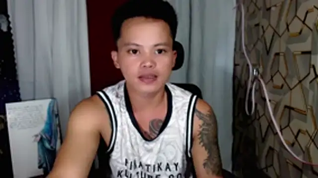 urhotfucker13 online show from July 27, 2026, 10:55 am
