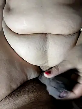 only-injoy online show from February 4, 2026, 2:50 am