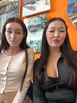 SnappyHappy online show from October 20, 2025, 11:32 am