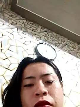 Menxie18 online show from May 24, 2026, 3:22 am