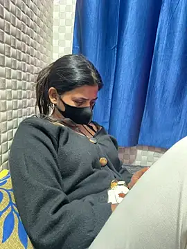 Hot Jaanvi  online show from February 12, 2026, 3:34 am