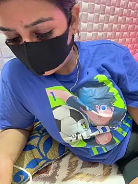 Snapshot of Hot_Jaanvi_ chatting on March 10, 2026, 6:18 am Hot Jaanvi online show from March 10, 2026, 6:18 am