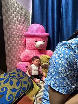 Snapshot of Hot_Jaanvi_ chatting on March 22, 2026, 3:21 am Hot Jaanvi online show from March 22, 2026, 3:21 am