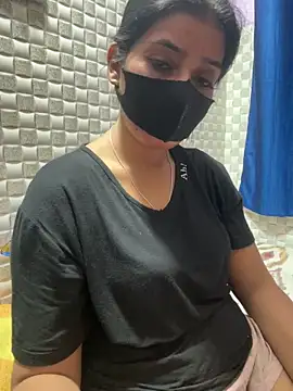 Snapshot of Hot_Jaanvi_ chatting on April 5, 2026, 5:10 pm Hot Jaanvi online show from April 5, 2026, 5:10 pm