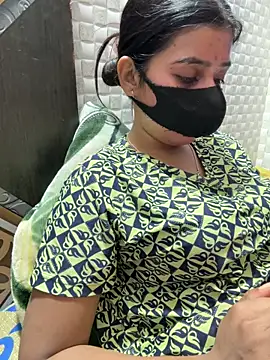 Snapshot of Hot_Jaanvi_ chatting on April 11, 2026, 4:06 am Hot Jaanvi online show from April 11, 2026, 4:06 am