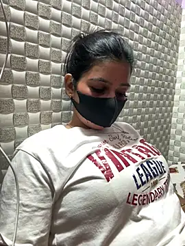 Snapshot of Hot_Jaanvi_ chatting on April 23, 2026, 4:09 pm Hot Jaanvi online show from April 23, 2026, 4:09 pm