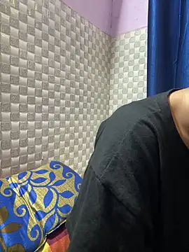 Snapshot of Hot_Jaanvi_ chatting on May 19, 2026, 4:08 am Hot Jaanvi online show from May 19, 2026, 4:08 am