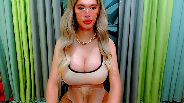 Snapshot of MistresDaBigCOCKxxxxxx chatting on May 26, 2026, 2:51 am MistresDaBigCOCKxxxxxx online show from May 26, 2026, 2:51 am