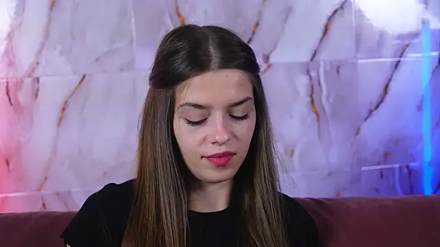 Snapshot of sukie_spooky chatting on October 3, 2025, 6:10 am sukie spooky online show from October 3, 2025, 6:10 am