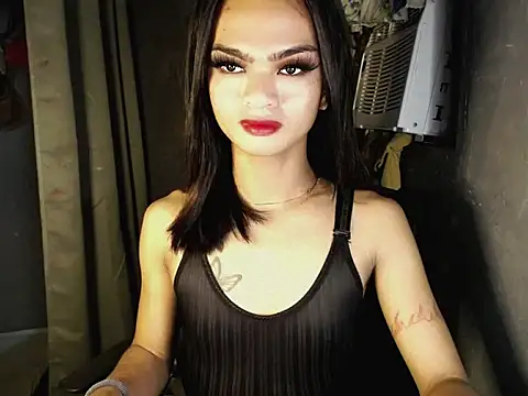 Snapshot of lexie_malingera chatting on April 14, 2026, 3:29 pm lexie malingera online show from April 14, 2026, 3:29 pm